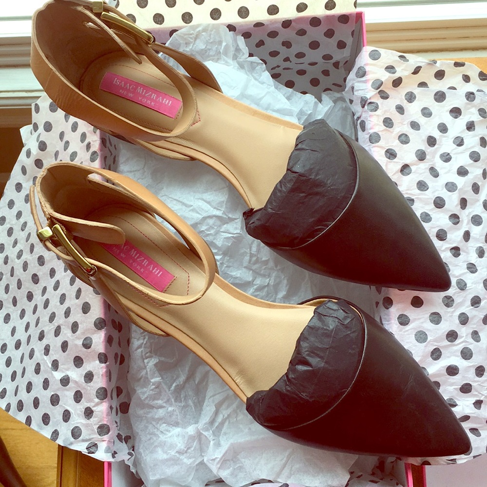 Issac Mizrahi Evelyn Flats